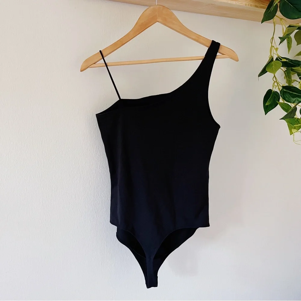 Abercrombie Asymmetrical Bodysuit - Picture 2 of 4
